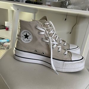 Beige platform converse